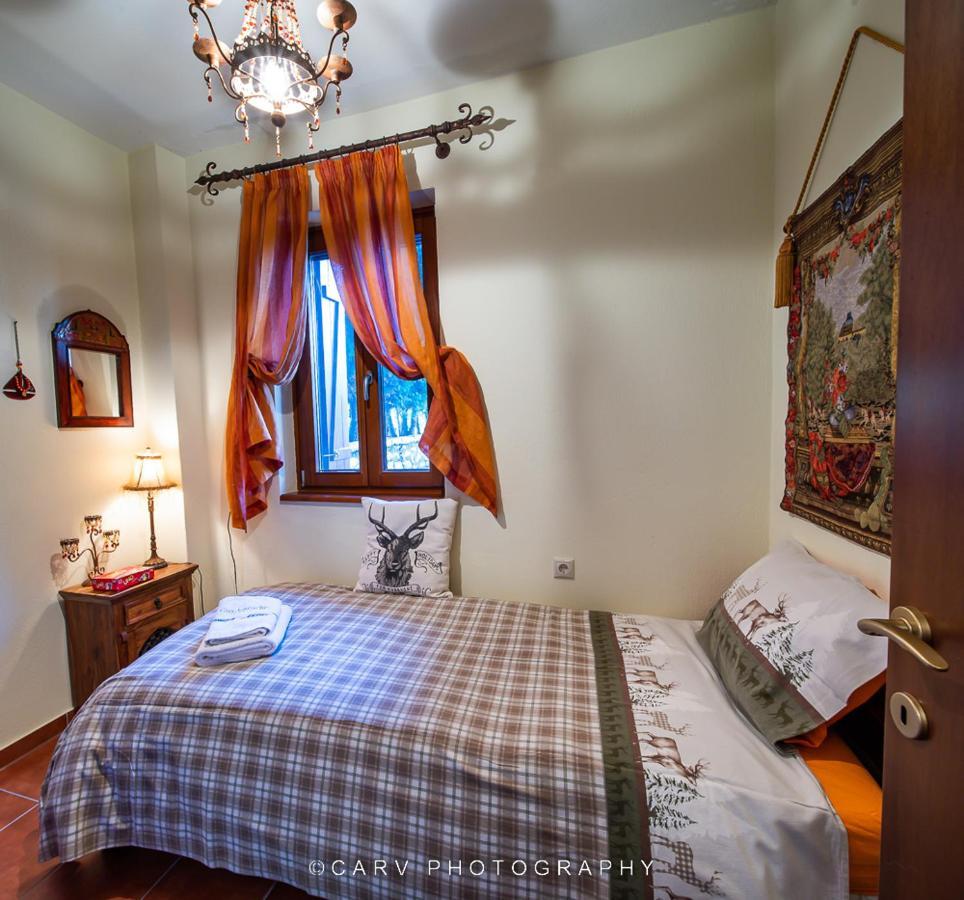 Livadi Cozy Villa อาราโชวา ภายนอก รูปภาพ